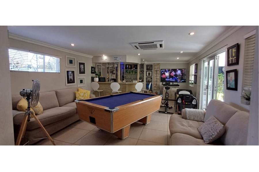 5 Bedroom Property for Sale in Jim Fouchepark Free State